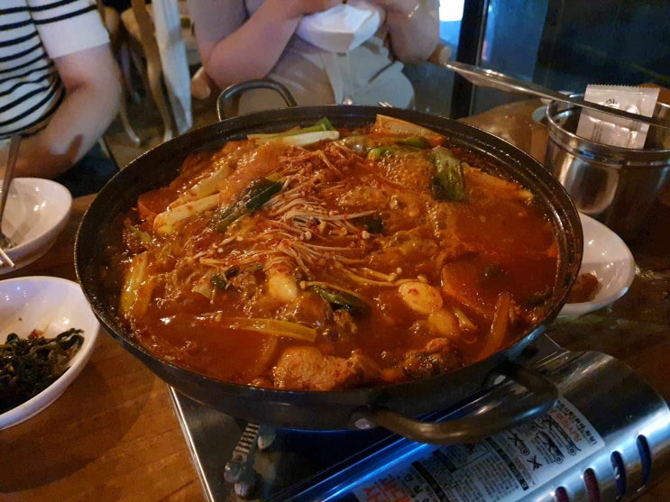 [남양주맛집] 닭도리탕 맛집 팔당 나무꾼 포차 다녀왔습니다.