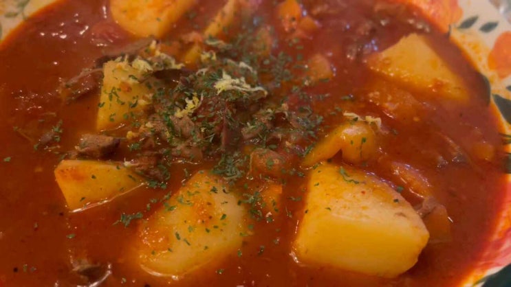  합정 굴라쉬 맛집 추천 묘한식탁