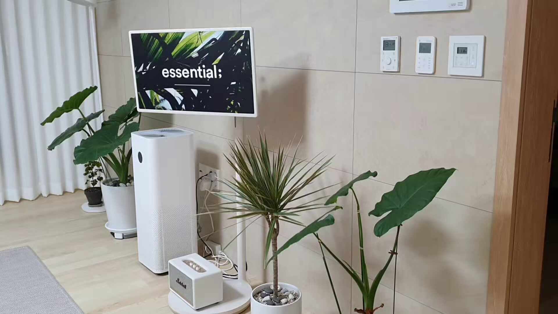 LG스탠바이미 마샬(블루투스)스피커 연결해보기 Feat.에센셜(essential)배경화면
