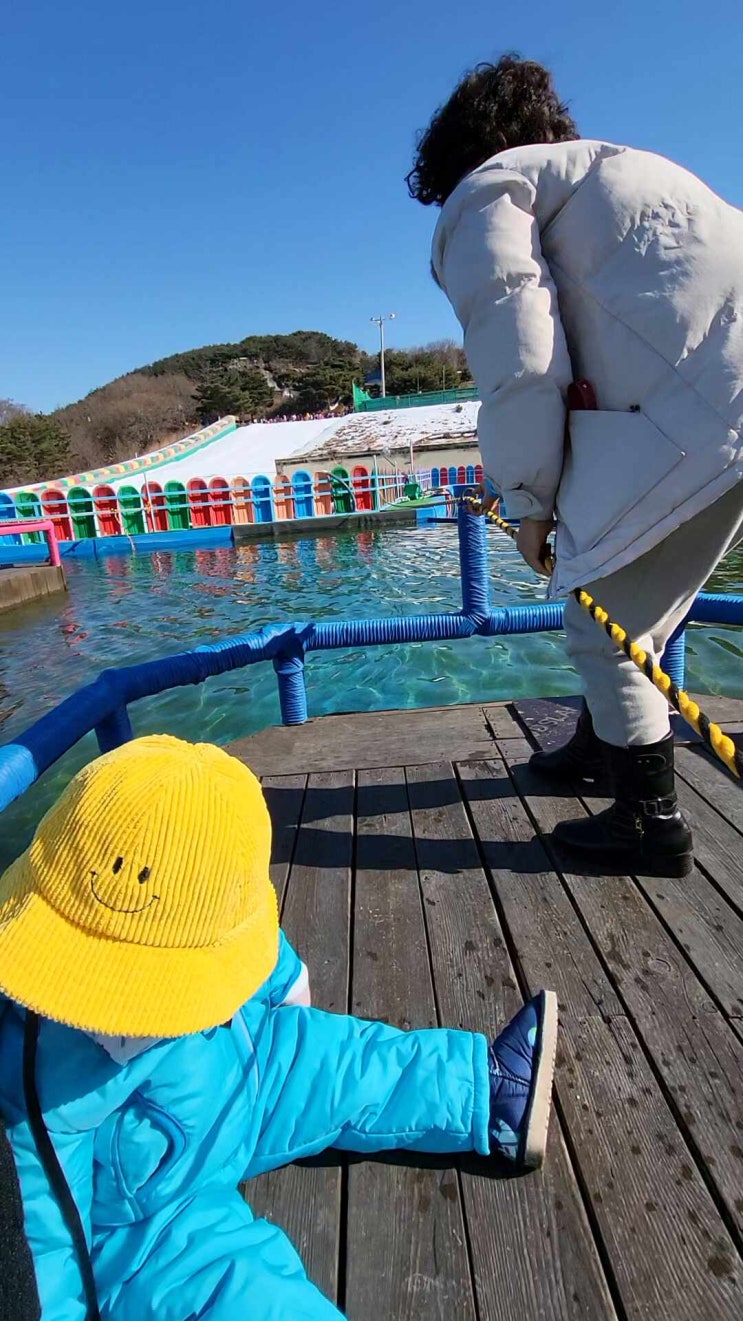  [ 자수정동굴나라눈썰매 ] 뚜아 인생 첫 눈 ㅋㅋ