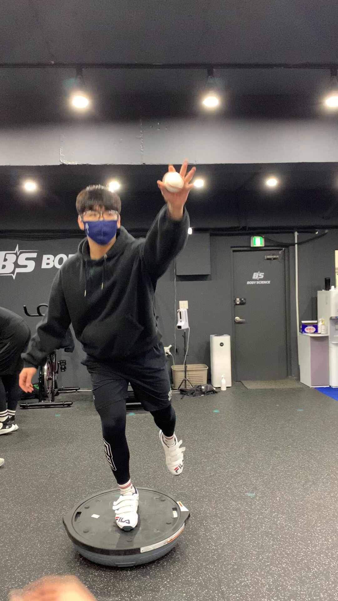 두산베어스 이병헌 / 야구선수 트레이닝 / 동계훈련