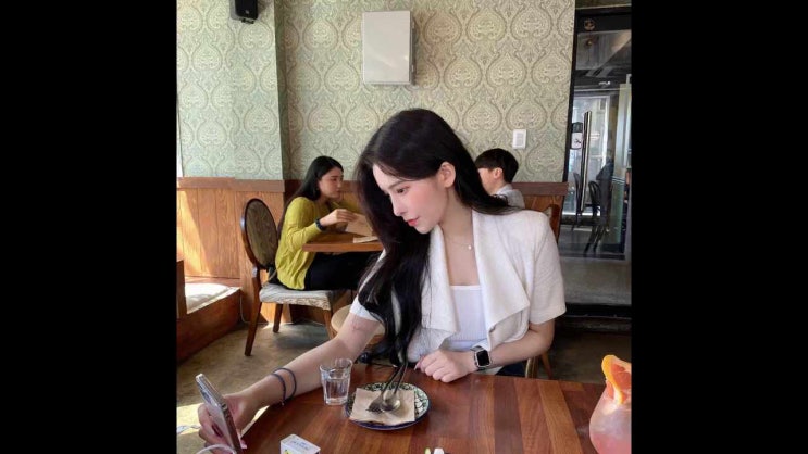  압구정코성형 나도 후기처럼 되고싶어요