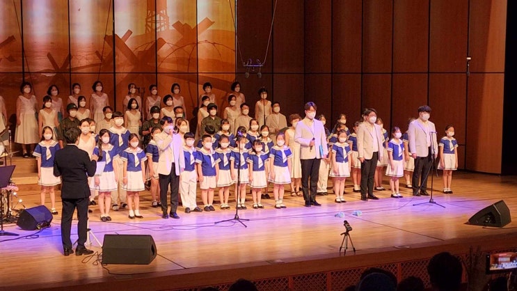  포항합창연합회 주관 사랑나눔 행복음악회  (경북교육청문화원)