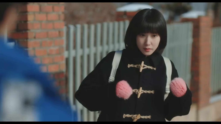 봐도 봐도 또 보게 되는 이상한 변호사 우영우 동그라미 버스씬, 우정의 시작 - 친구가 돼 줄게, 너 친구 없잖아