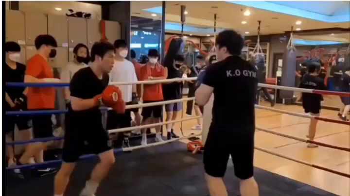K.O 체육관 하루 1시간 부천복싱 이용하기 단기 다이어트는 무조건 성공. 2