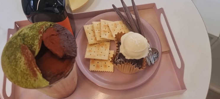  펠어커피 성신여대점  _  성북구 성신여대 생초콜릿 맛있는 디저트 카페 테이크아웃하자