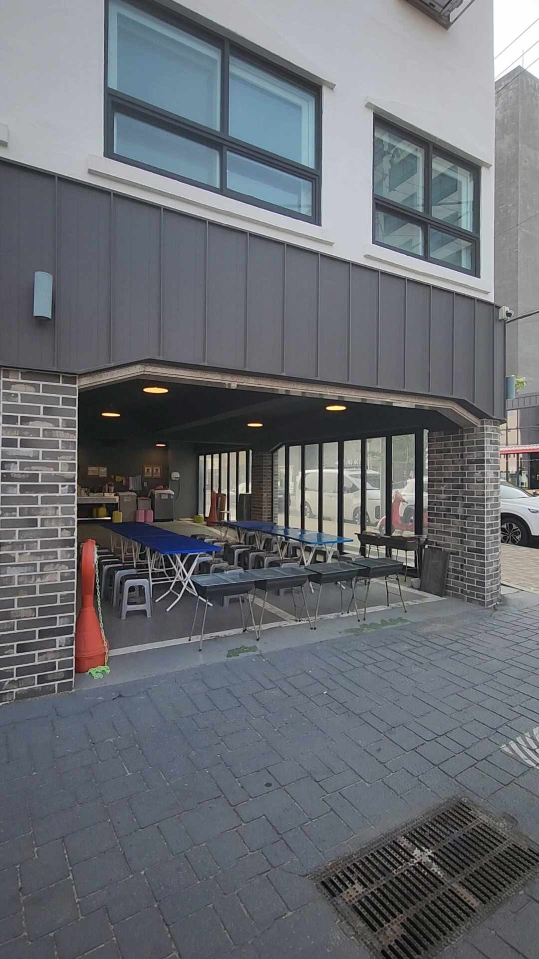 [ 비치웨이 게스트하우스 ] 1층 & 옥상 바베큐