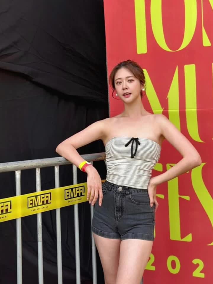 연합뉴스 기상캐스터 강지수 프로필 나이 집 인스타주소 화보사진 성형 열애설등... : 네이버 블로그