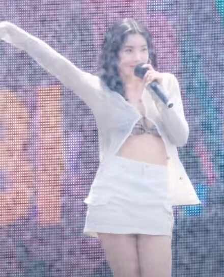  워터밤의 여신 권은비 영상, '언더워터' 비키니&화끈한 퍼포먼스