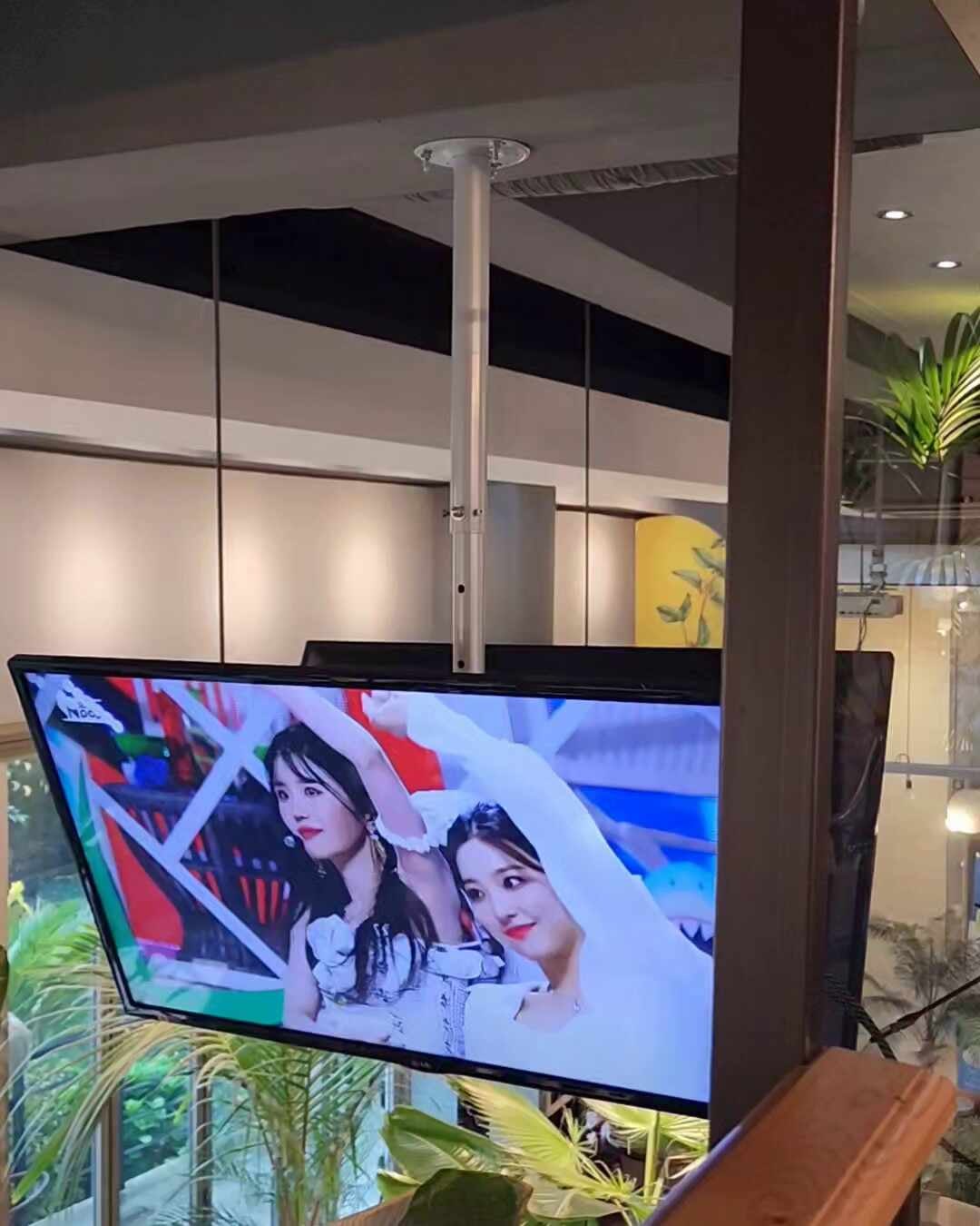 프로미스나인 송하영 광주 생일카페 ! 광주생카는 여기죵! 이벤트 준비중