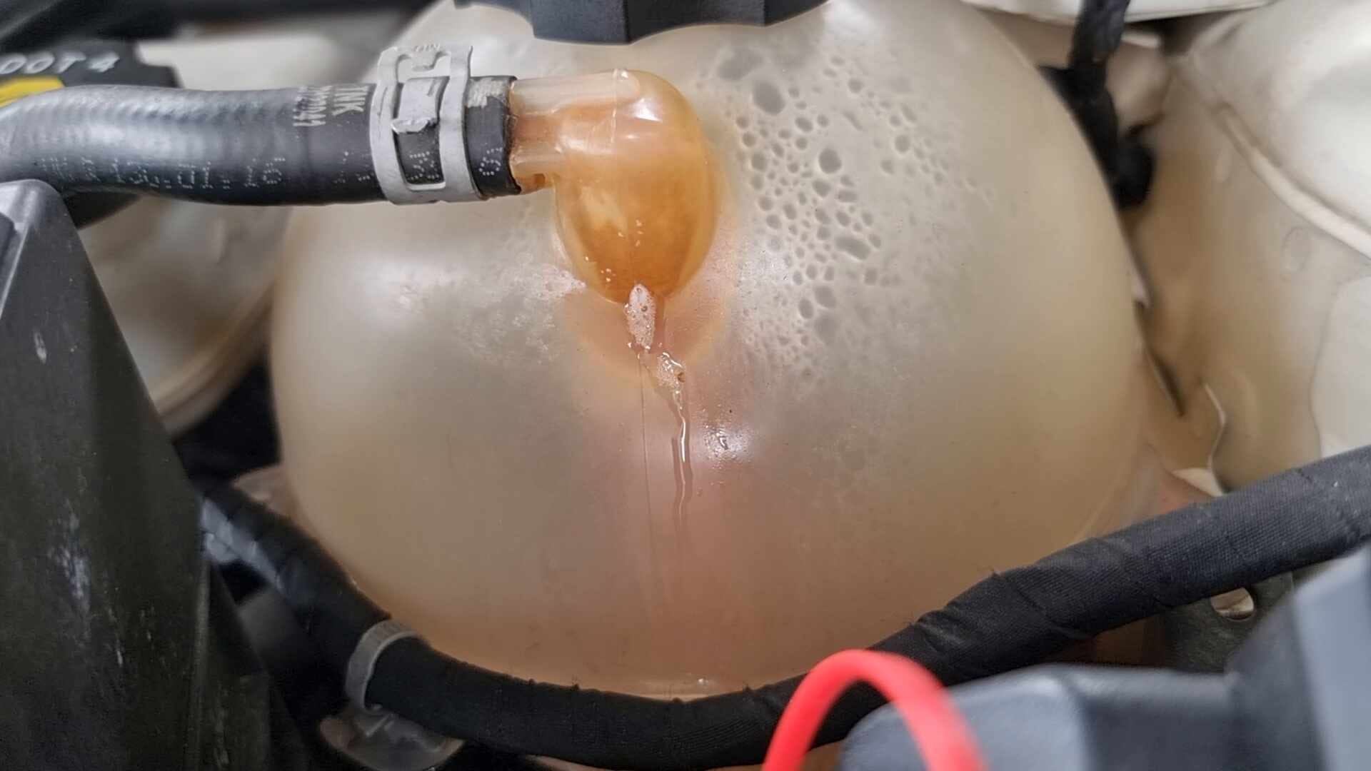 올뉴말리부 냉각수통 교체 고질병