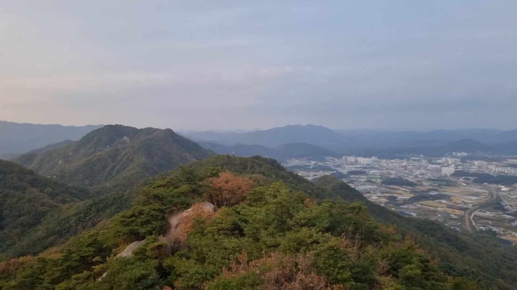 장령산 <b>왕관</b>바위 산보길