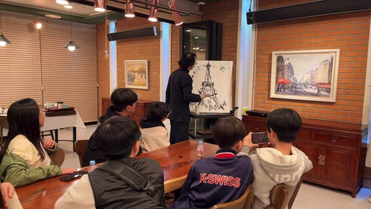 2023/10/21 필동갤러리 - 정택영 화백 즉흥드로잉 퍼포먼스