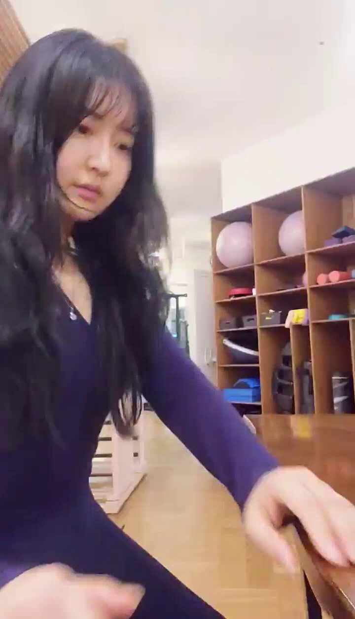  손끝이 저려요? 스트레칭 2가지 테스트(22년 차 운동 전문가 작성)