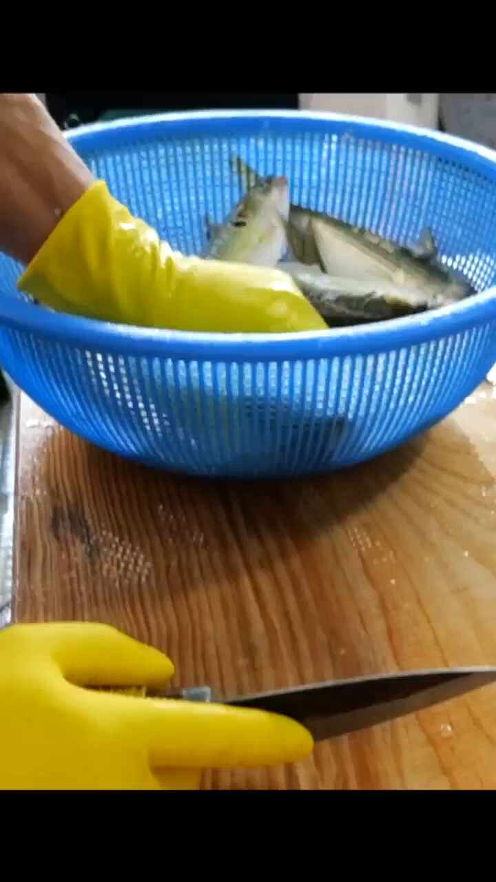  전어 손질의 달인