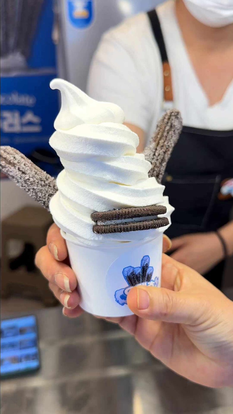  오래츄)아이스크림위에 오레오, 츄러스의 절묘한 맛남