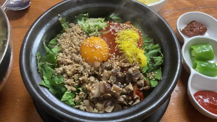  [군산 내돈내산 먹거리] 장미칼국수- 돌솥비빔밥,칼국수/안젤라분식-잡채,어묵/중동호떡/순돌이곱창
