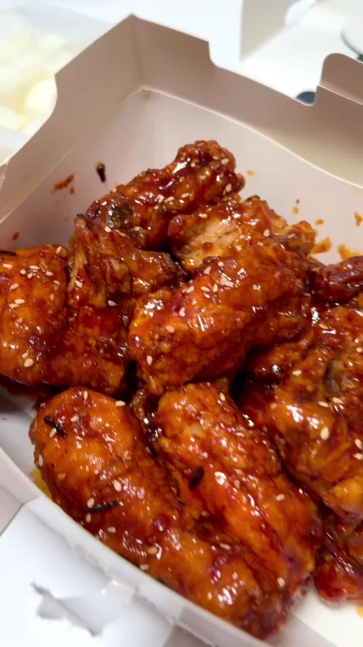  멕시카나 신상 메뉴 팔도비빔치킨 내돈내산 후기