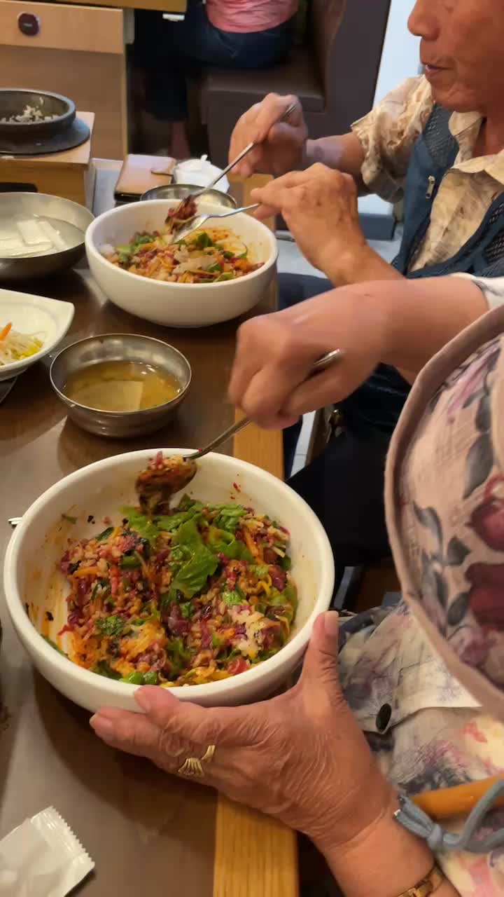  더위 물러가기 전 부모님과의  밥 한 끼