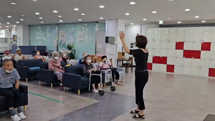  안녕하세요 !! 파주효림 주야간보호센터입니다. 즐거운 일주일  어르신들과 함께 한 프로그램을 소개 해 드릴게요~!!