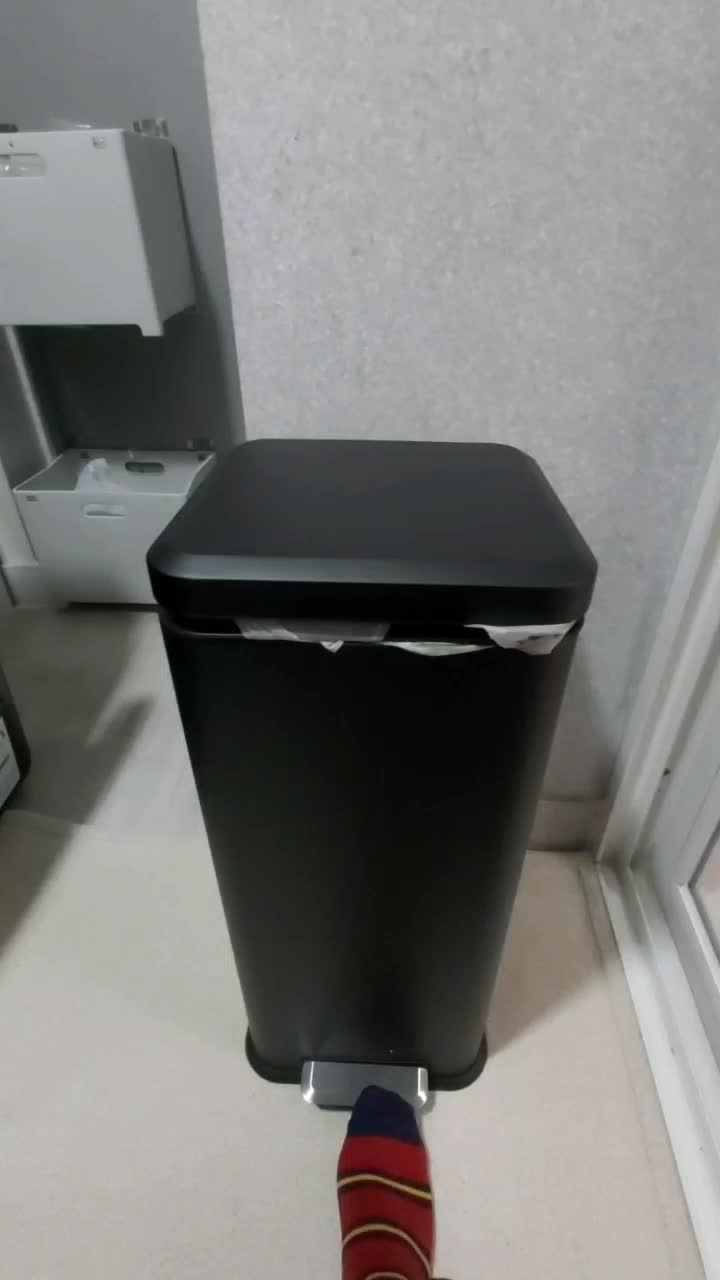  고급 가구같은 무소음 스패로우하우스 쓰레기통 휴지통 사용후기