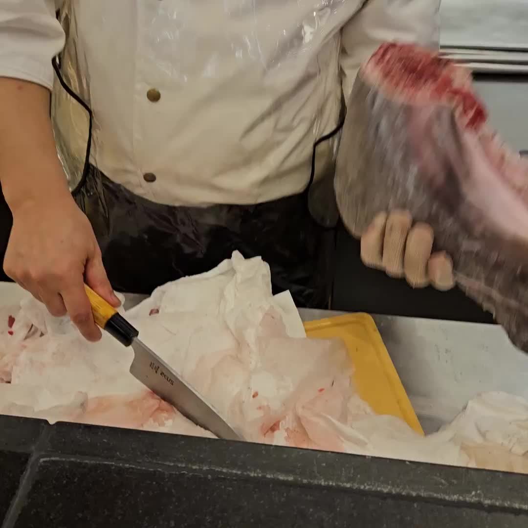 골드참치 참치 요리 고객 만족 빈 접시