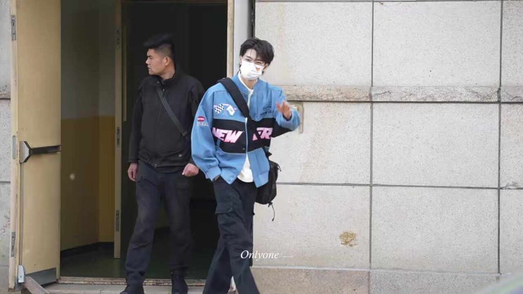  [250429] 샤오홍슈_오늘 린이 출근길