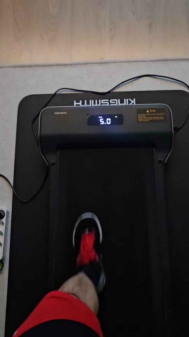  회사를 안가는 날의 홈트레이닝 / 풀업 어깨 슈퍼세트 워킹패드 / 76.5kg