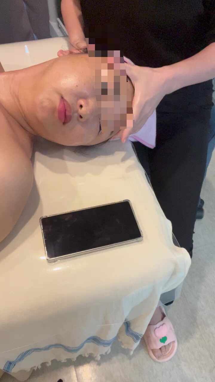  부산 윤곽관리 | 단 4분 만에 반쪽 얼굴이 달라지는 기적