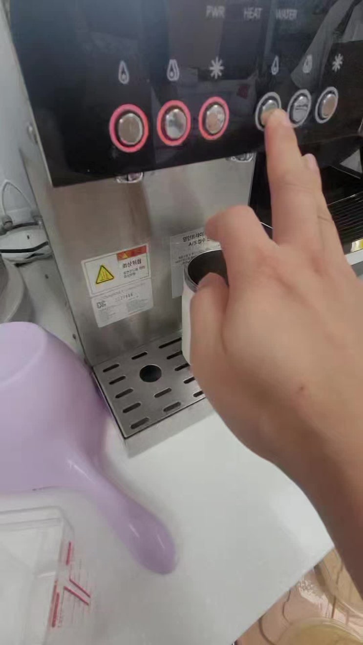  제주시 애월읍 상가로 카페 "우츠 온수기" 수리