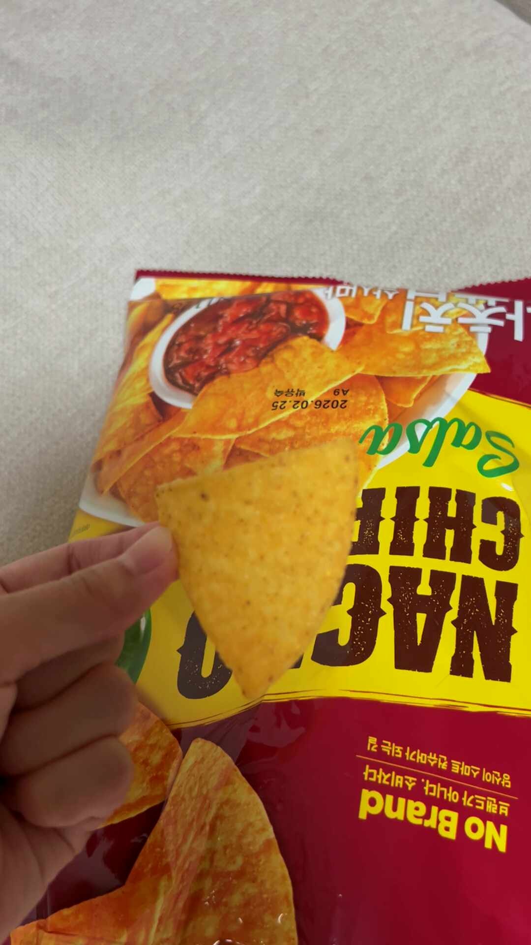매콤 살사 소스 바삭 짭짤한 노브랜드 나쵸칩 살사 맛 후기
