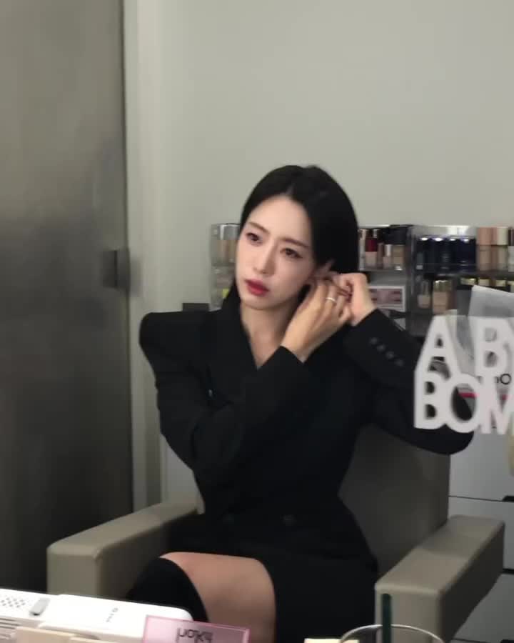 티아라 함은정 결혼 한복 리즈 사주 나이 논란 나무위키 인스타