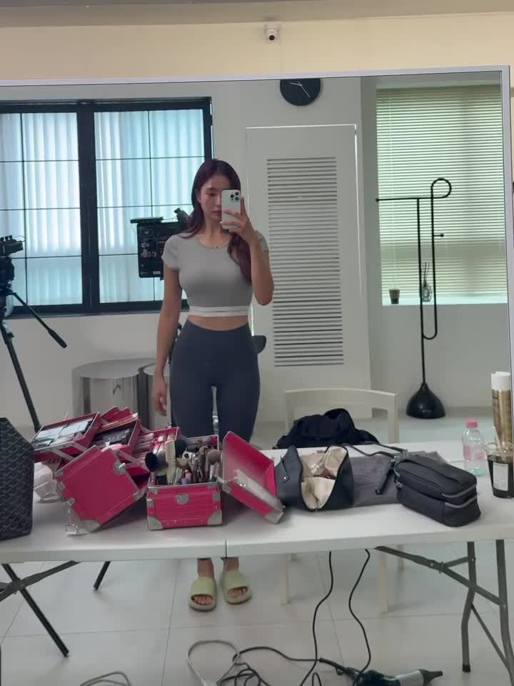 유현주 레깅스 성형전 결혼 화보 스폰 94년생 나무위키 인스타