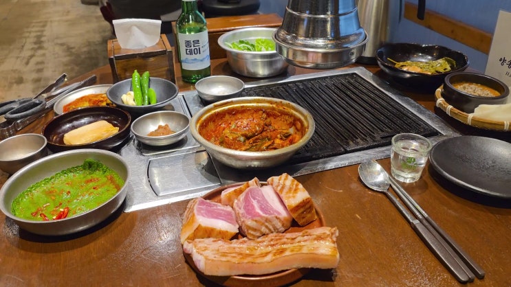  해운대연말모임은 엄용백돼지구이집 해운대해수욕장맛집 먹방