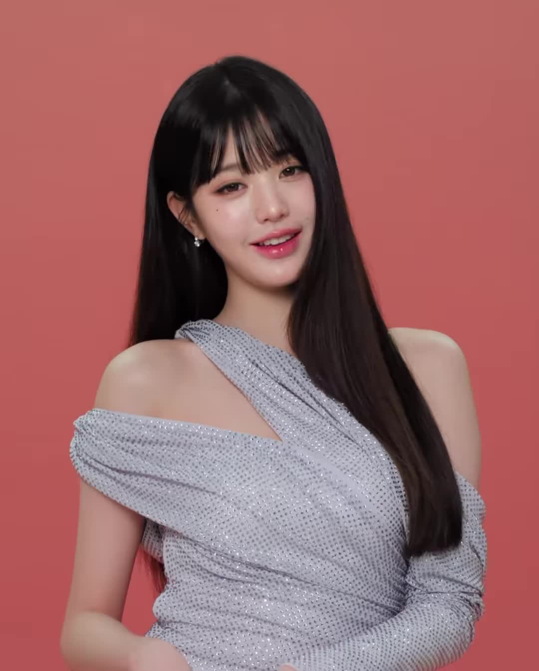 장원영 국적 루머의 정체 장원영 가족설이 퍼진 이유를 정리해봤어요.