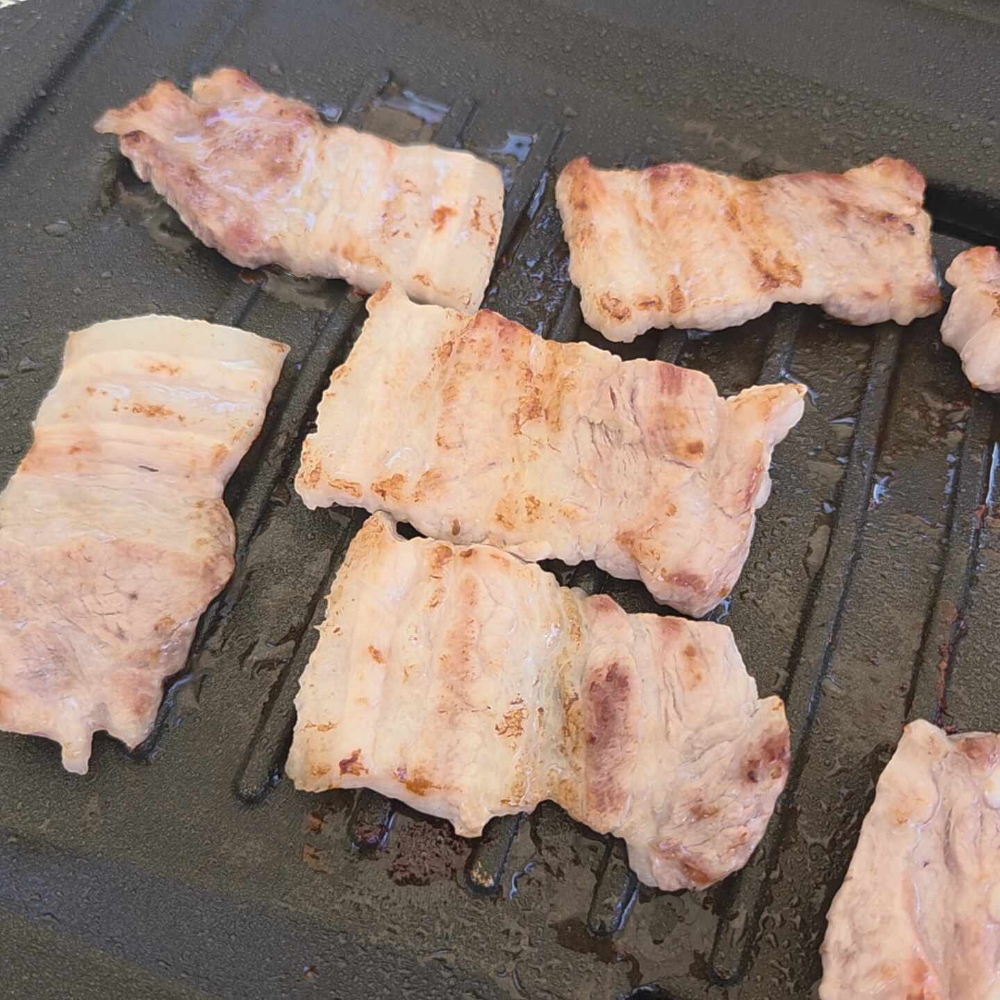 가정용 고기 불판을 찾으신다면 너무 추천하는 지라프 구이바다 그릴 세트