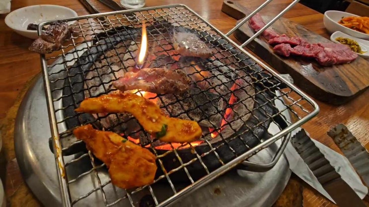  원주 중앙시장 소고기 골목 맛집, 단체회식 추천! 금갑한우 숯불구이
