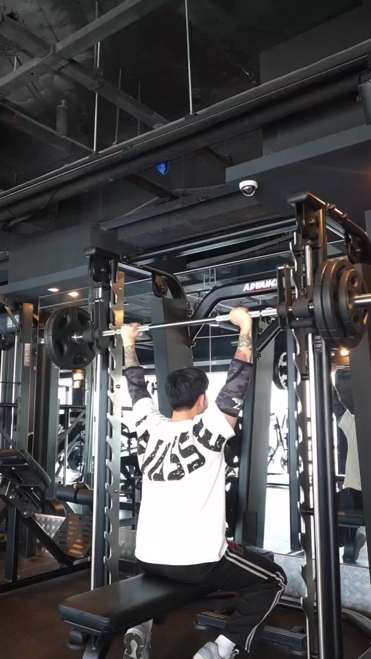  괘법헬스, 괘법PT, 사상헬스 사상PT / 어깨를 제대로 키우고 싶다면 이 네 가지 동작에 집중하세요
