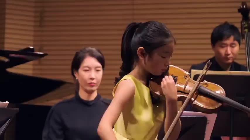 바이올린 천재 김연아의 선율에서 배운 4050 유튜브 성공 비결