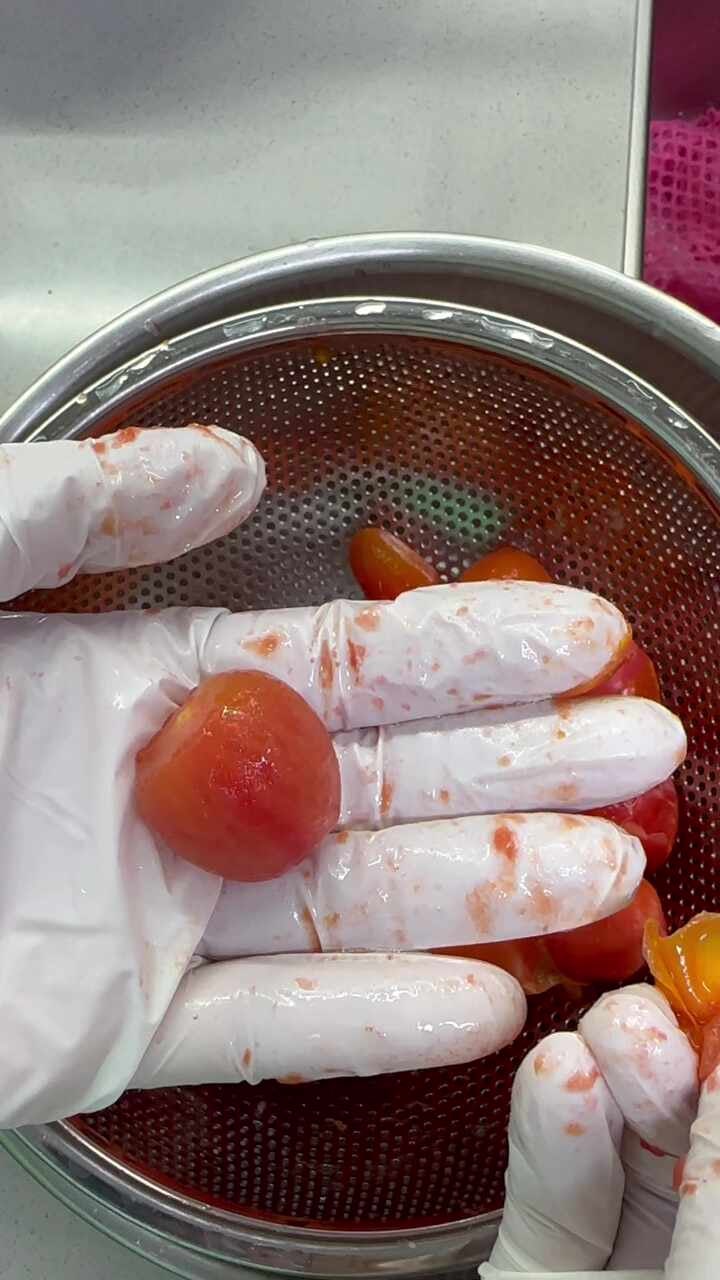 방울토마토 세척법과 껍질 쉽게 까는 방법 (노란 물, 캄슘파우더 사용 후기)