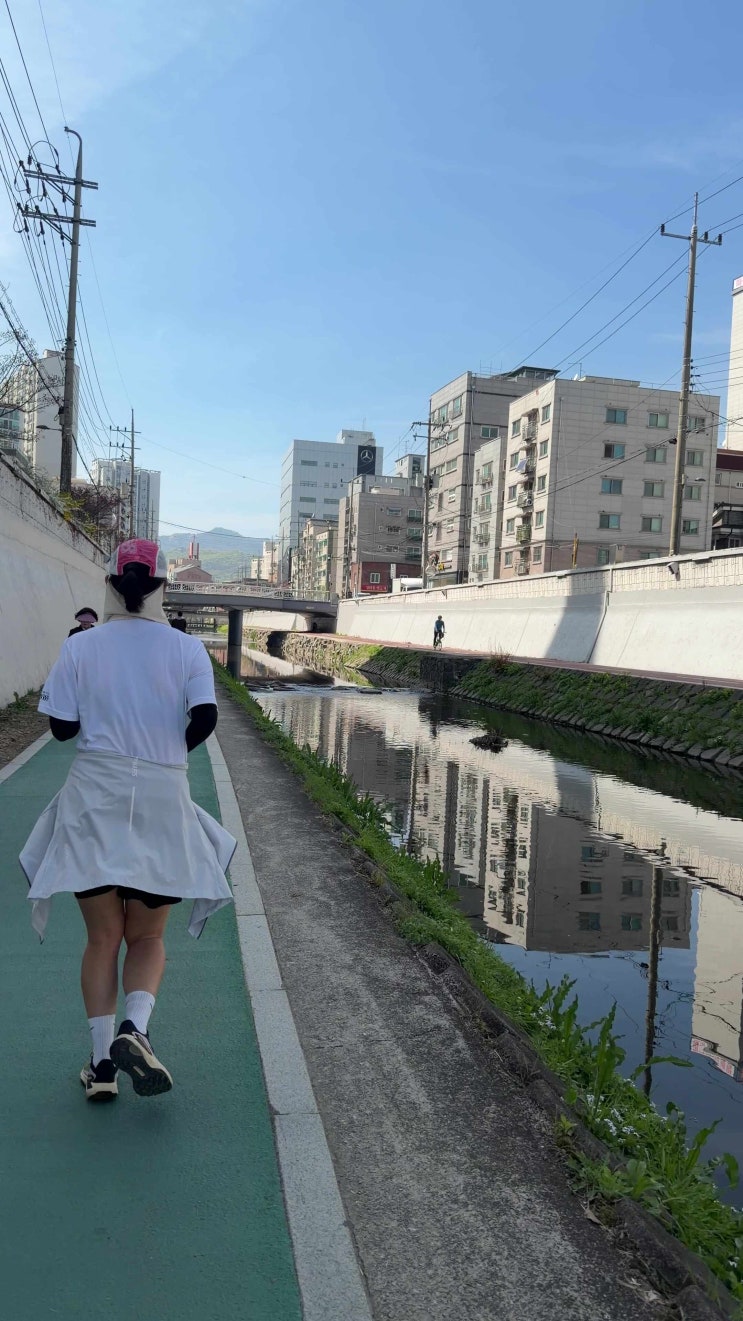  초보 러너의 81차 일지! (하프 마라톤 도전기 #4 : 숨차던 1km가 14km가 되기까지 | 의정부~방학천 러닝 기록)