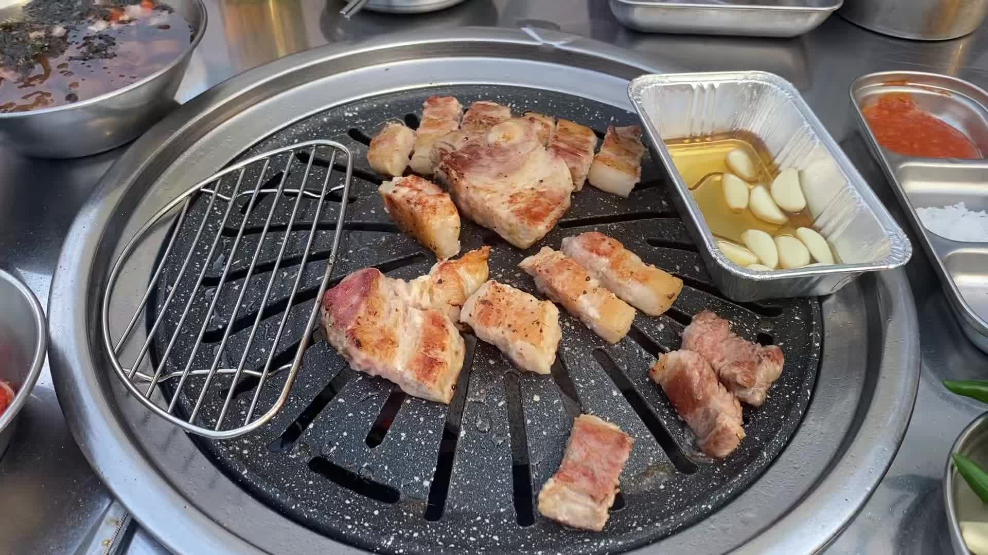 [돌곶이 맛집] 선선한 날씨에 딱 좋았던 석관동 한예종 근처 야장 고깃집 '자연숯불화로구이'