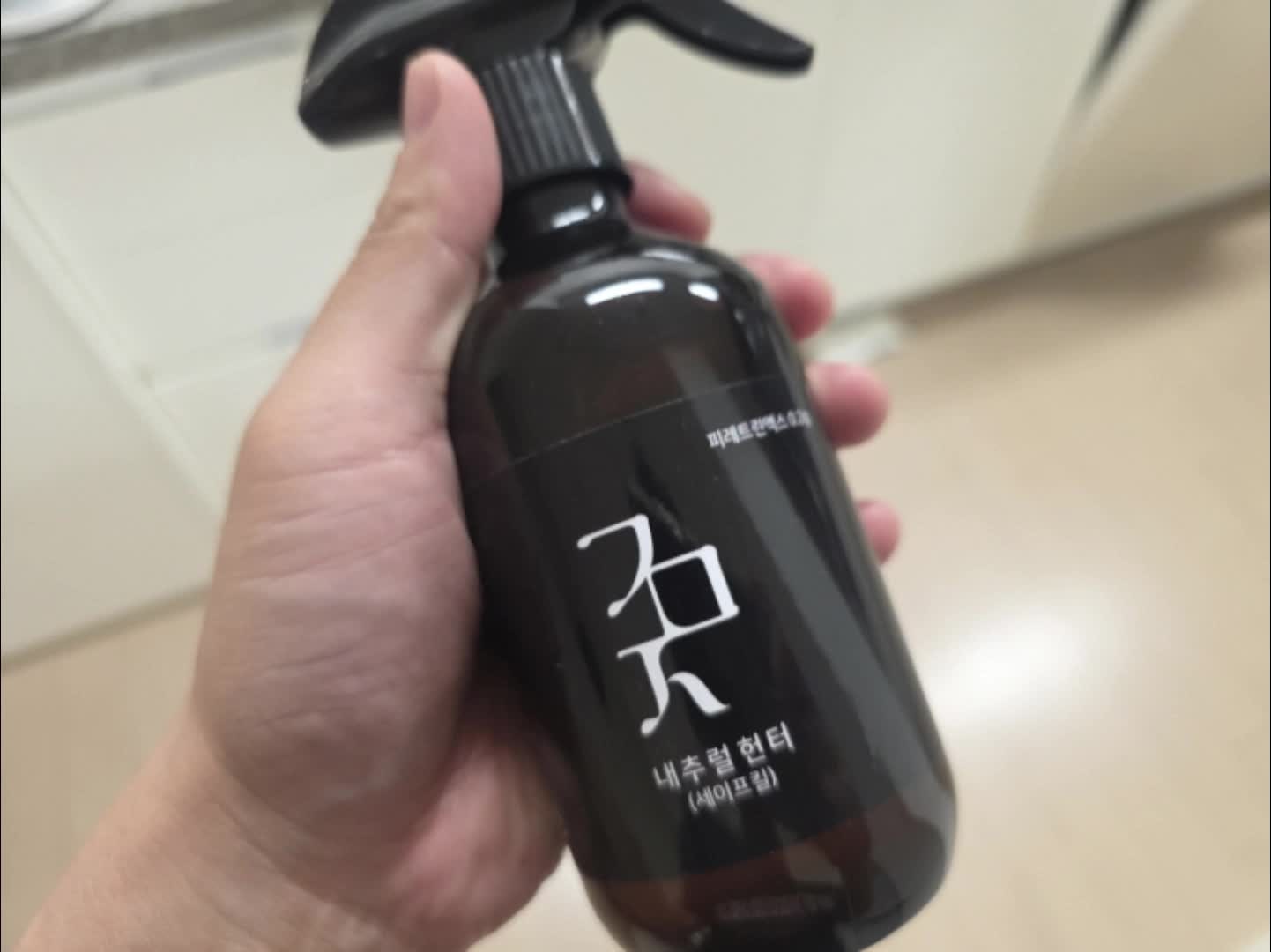 지네 퇴치약 지네 자꾸 나오는 집 원인 제거