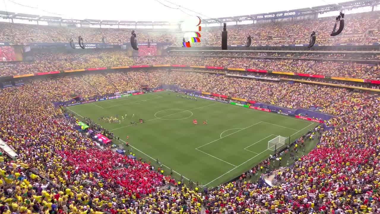 Round of 16; 홀란 두 골로 브라질 격침, 10명 버틴 잉글랜드 멕시코에 진땀승