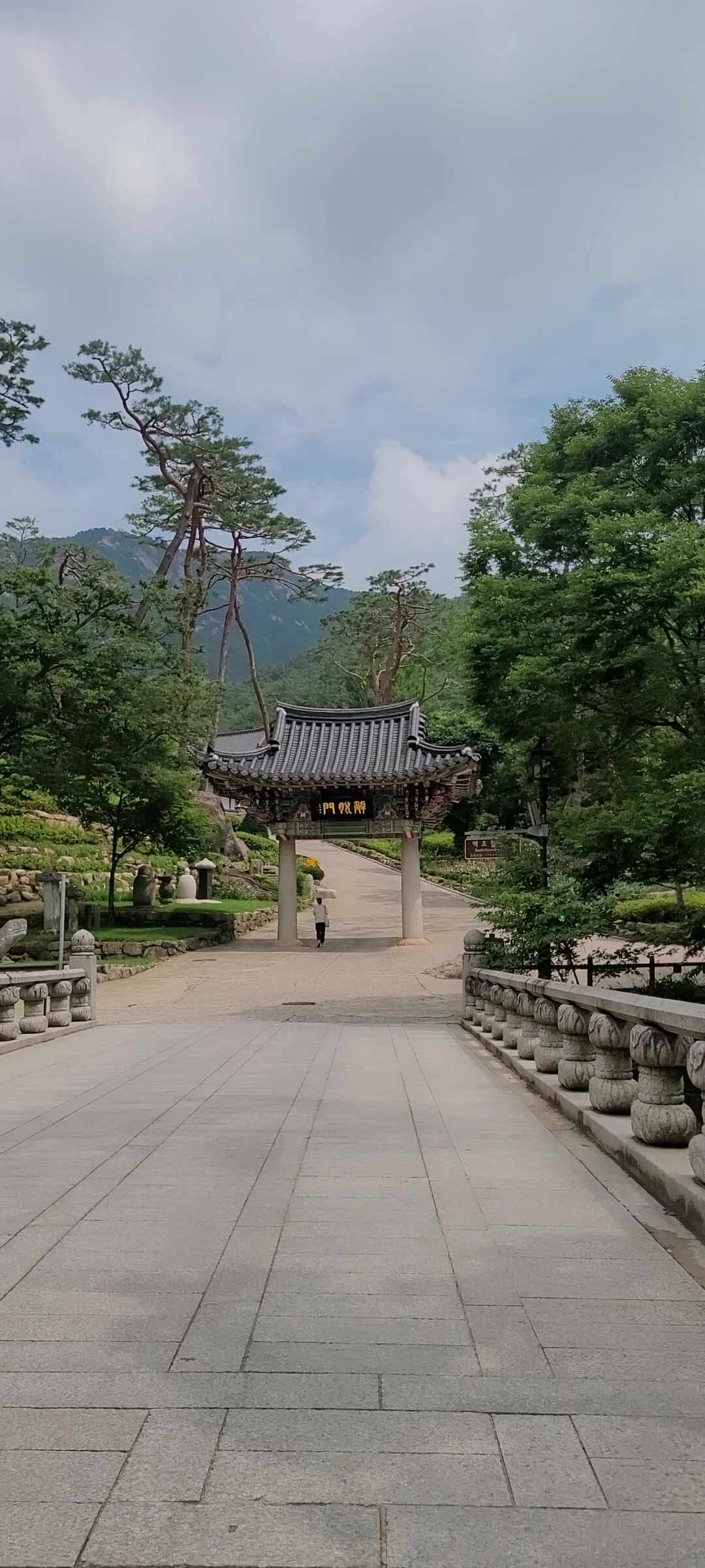 서울 근교 힐링 스팟, 고즈넉한 사찰과 시원한 계곡이 있는 북한산 진관사 둘레길 (주차, 코....