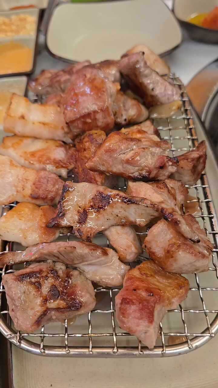 대전 유성구 맛집 찾는다면? 직원이 처음부터 끝까지 구워주는 우식이네 숙성관 본점