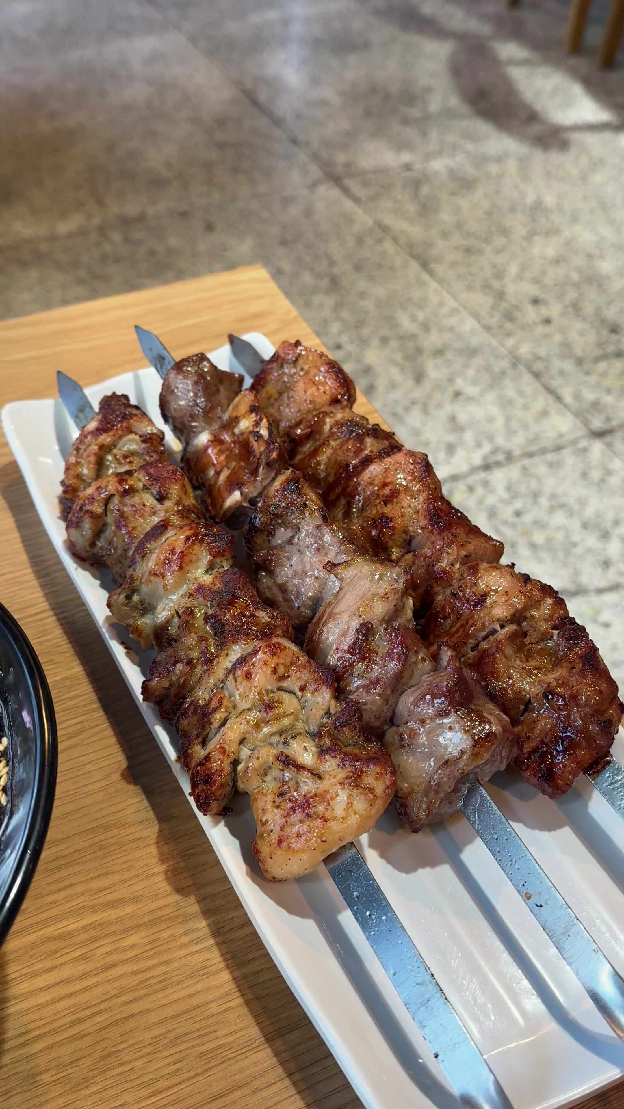 [서울 중구] DDP 근처 맛집 큼직한 양꼬치가 맛있는 동대문 러시아 식당 '아리랑'후기