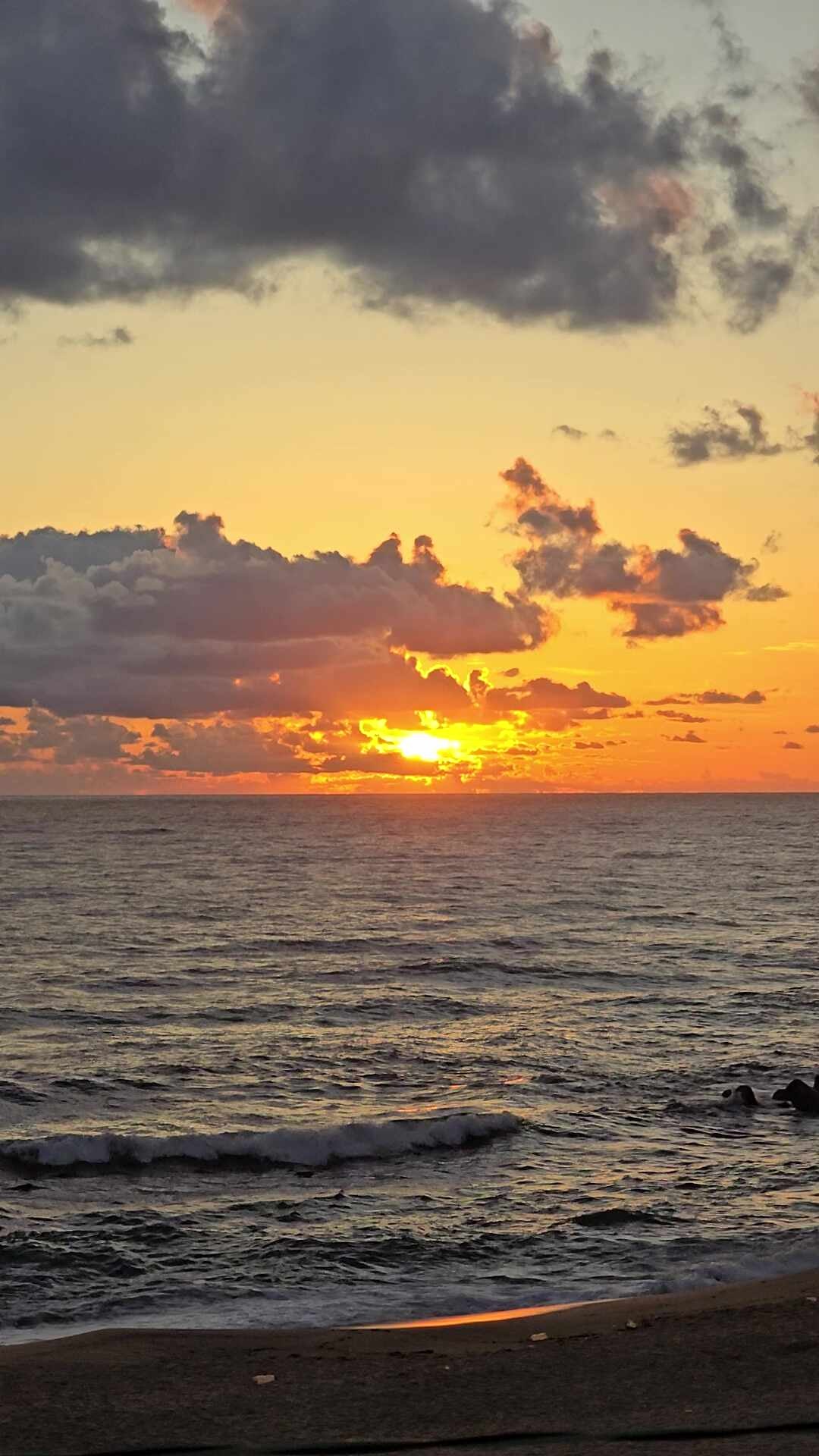 강릉 강문해변 일출 멋지다