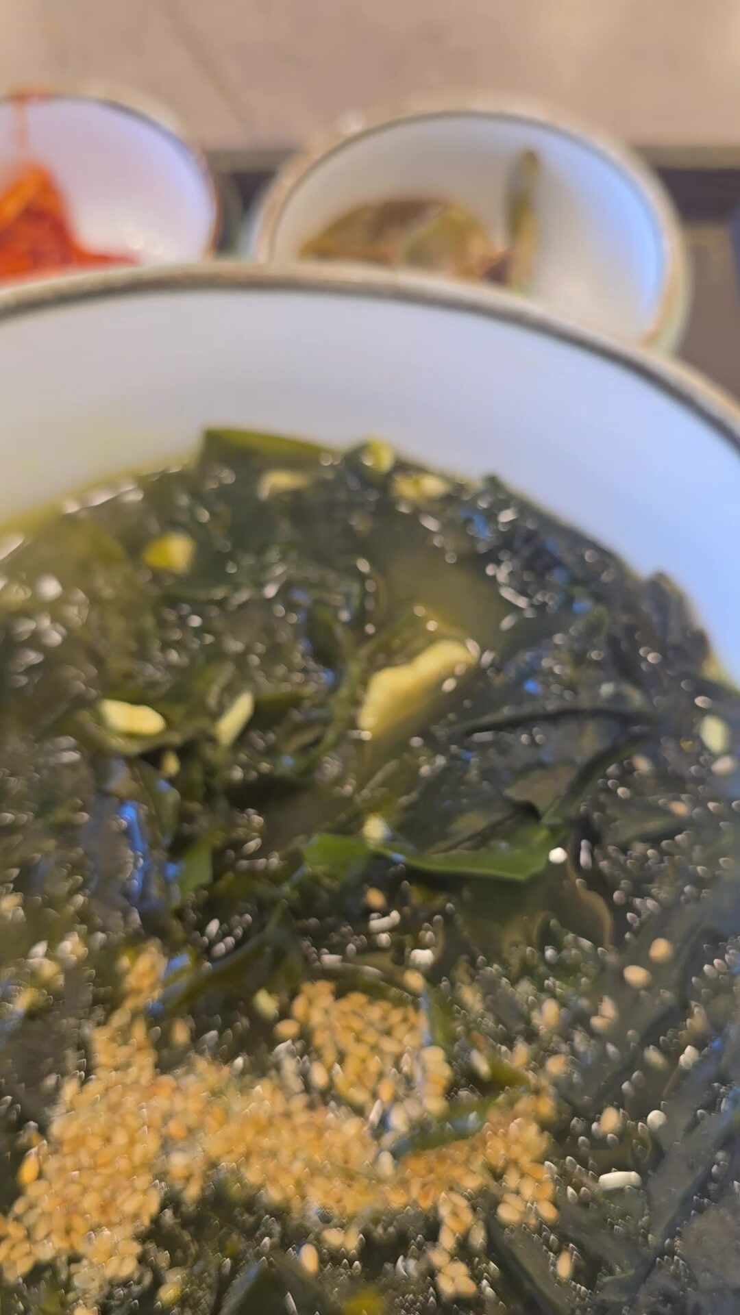 강릉 혼밥 추천! 강문해변 오션뷰 강문어화횟집 우럭 미역국과 일몰 산책