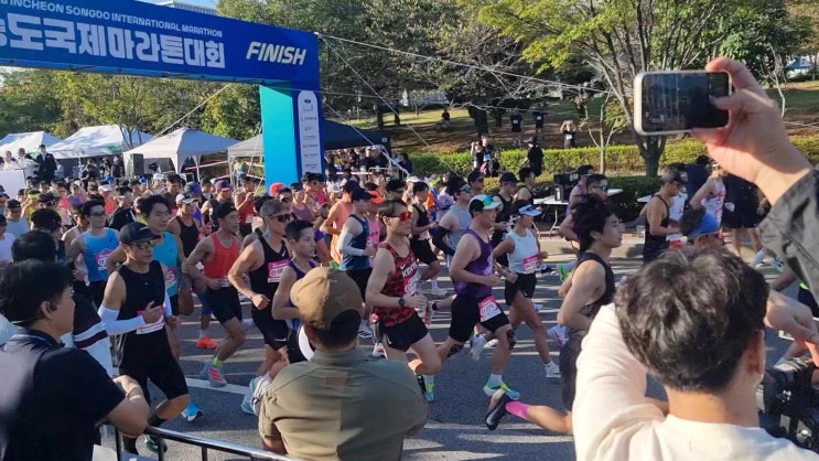 [마라톤 후기] 이번 달 연습량 0km! 2026 인천송도국제마라톤 10km 완주 메달 획득 (배앓이 투혼 & 혜자 부스)